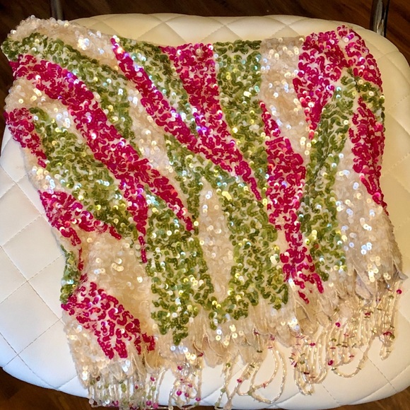 Colorful sequined one shoulder top - Picture 3 of 10